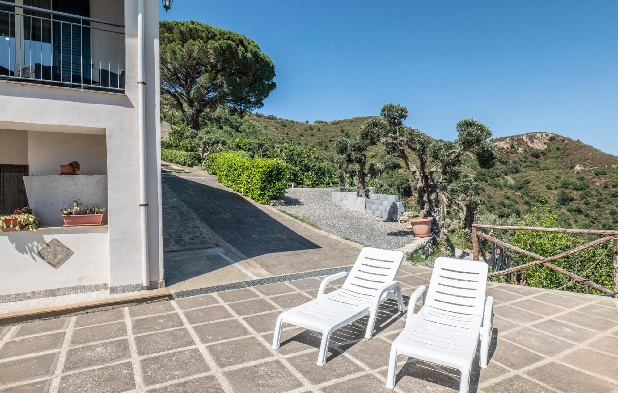 3 Bedroom Beautiful Home In Librizzi Esterno foto