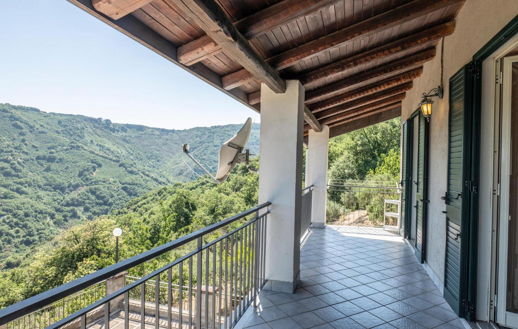 3 Bedroom Beautiful Home In Librizzi Esterno foto