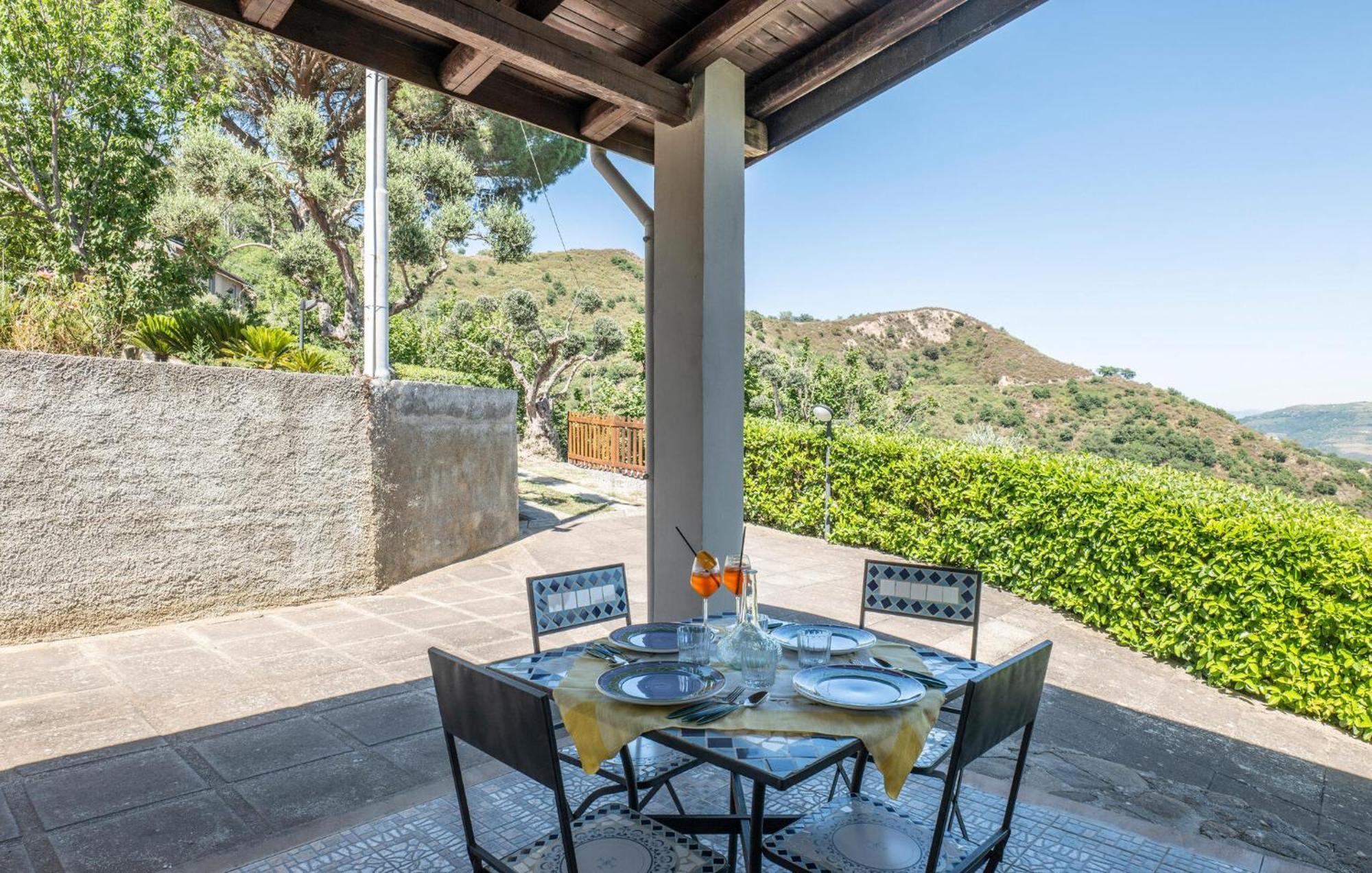 3 Bedroom Beautiful Home In Librizzi Esterno foto